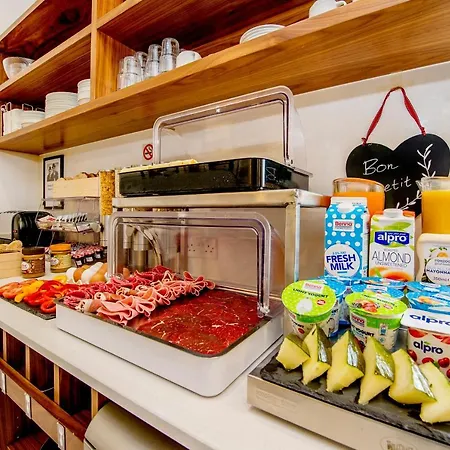 Гостевой дом South Wind Марсашлокк