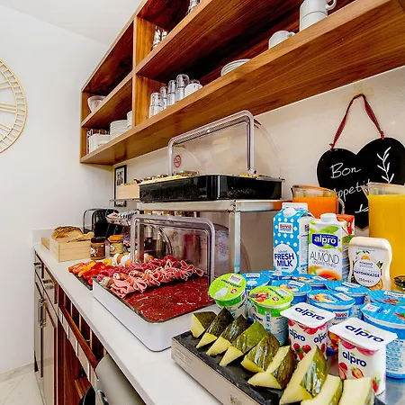 Гостевой дом South Wind 4*