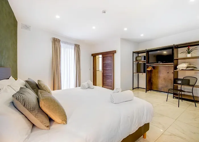 招待所 South Wind 4*