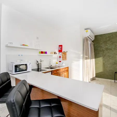 Gasthuis South Wind Marsaxlokk