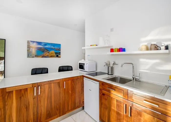 Gasthuis South Wind Marsaxlokk